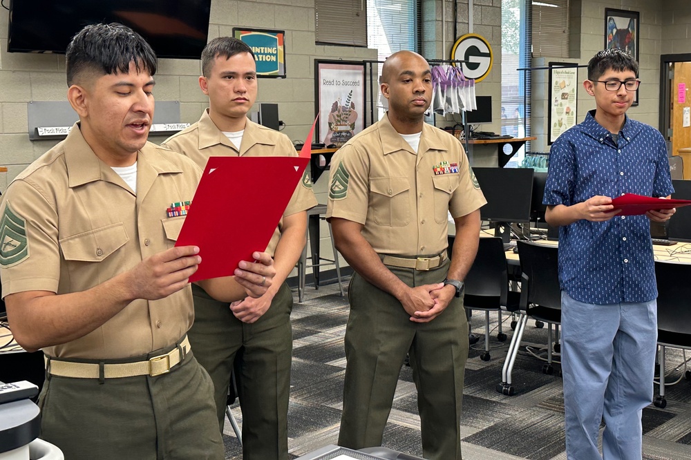 Fort Eisenhower Marines recognize local teens