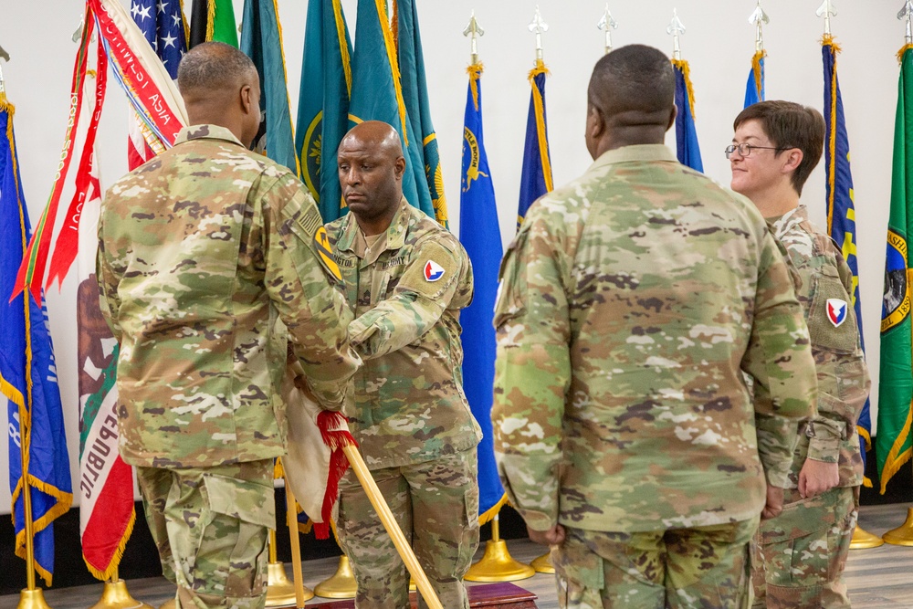 401st AFSB Change of Command Ceremony