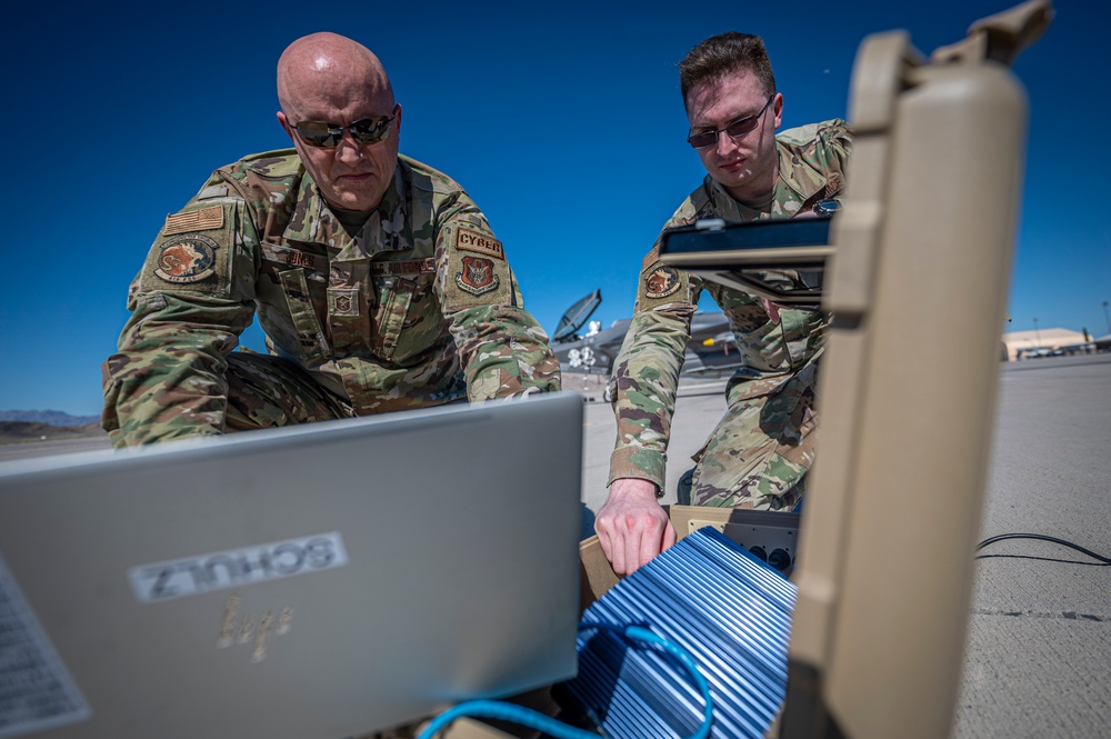 Reservists, Multi-Capable Airmen demonstrate Agile Combat Employment abilities during exercise