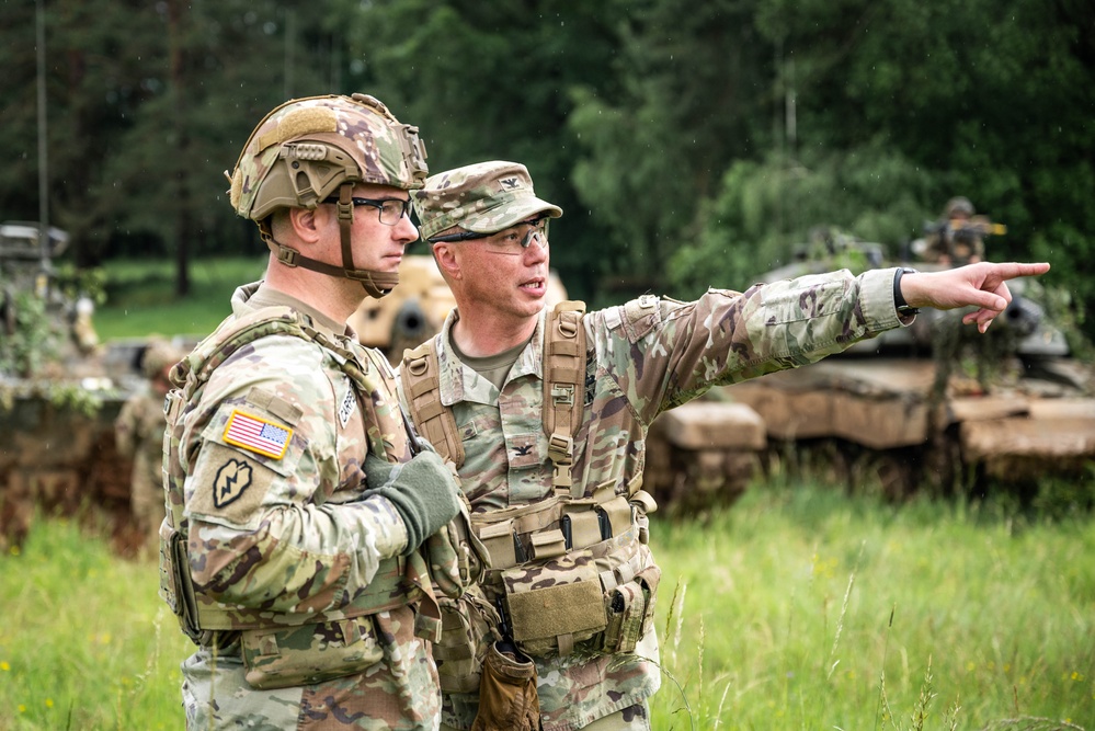 BG Carpenter Visits JMRC