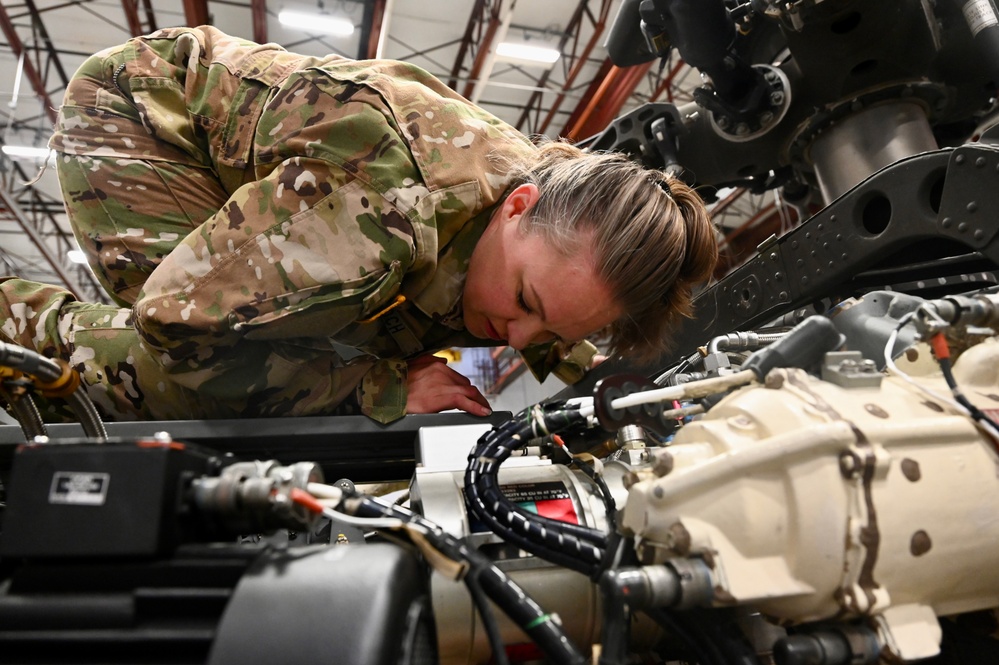 DCARNG All-Female Flight Crew Commemorates 50 years of Women in Modern Aviation