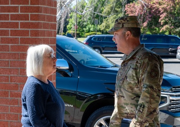 Senator Patty Murray visits Fairchild AFB