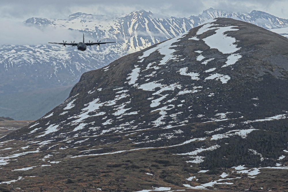 61 AS visits Norway and Sweden