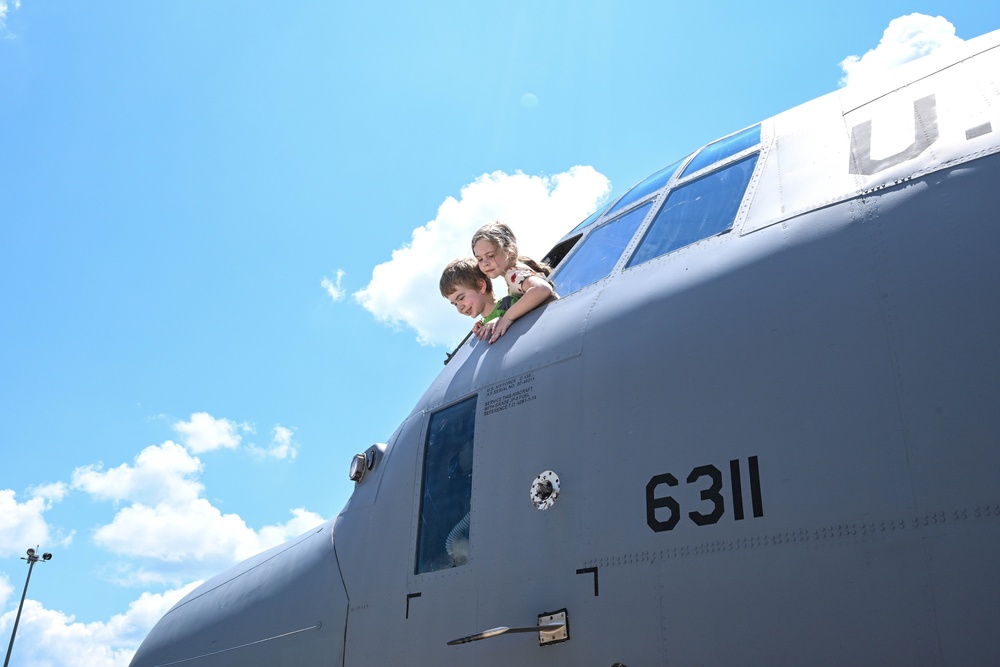 STEMLiner IV takes students out of this world