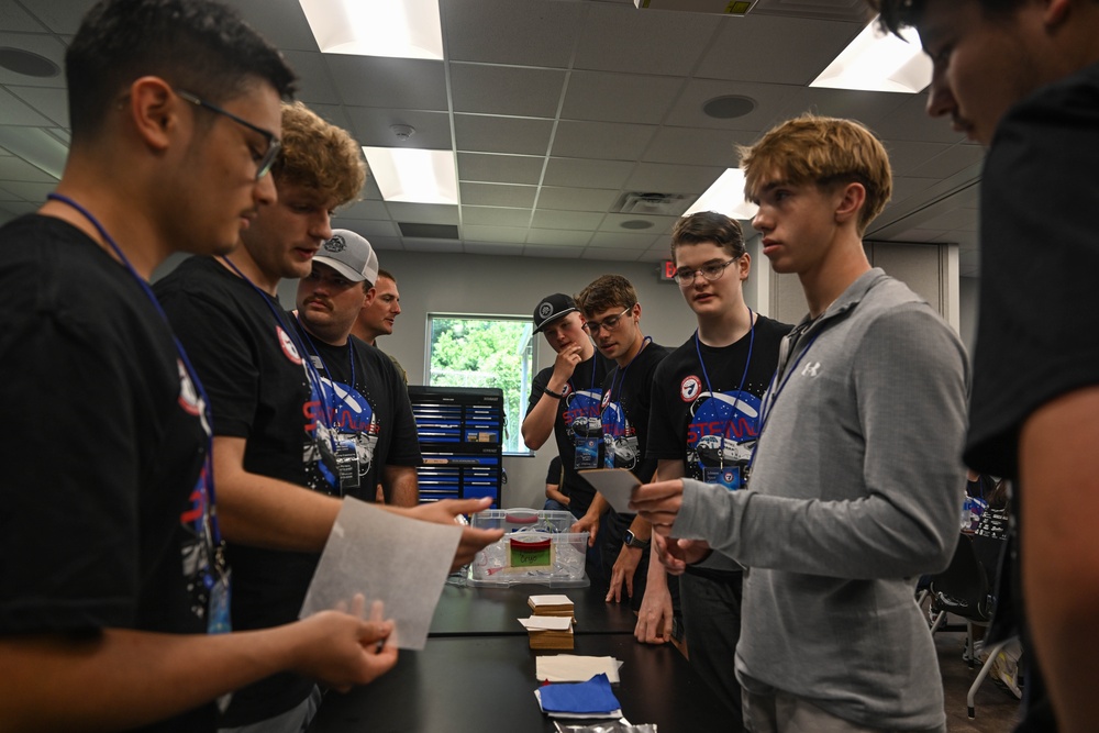 STEMLiner IV takes students out of this world