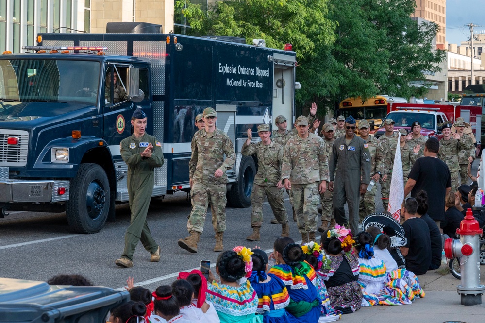 McConnell Airmen attend Star Lumber Sundown Parade