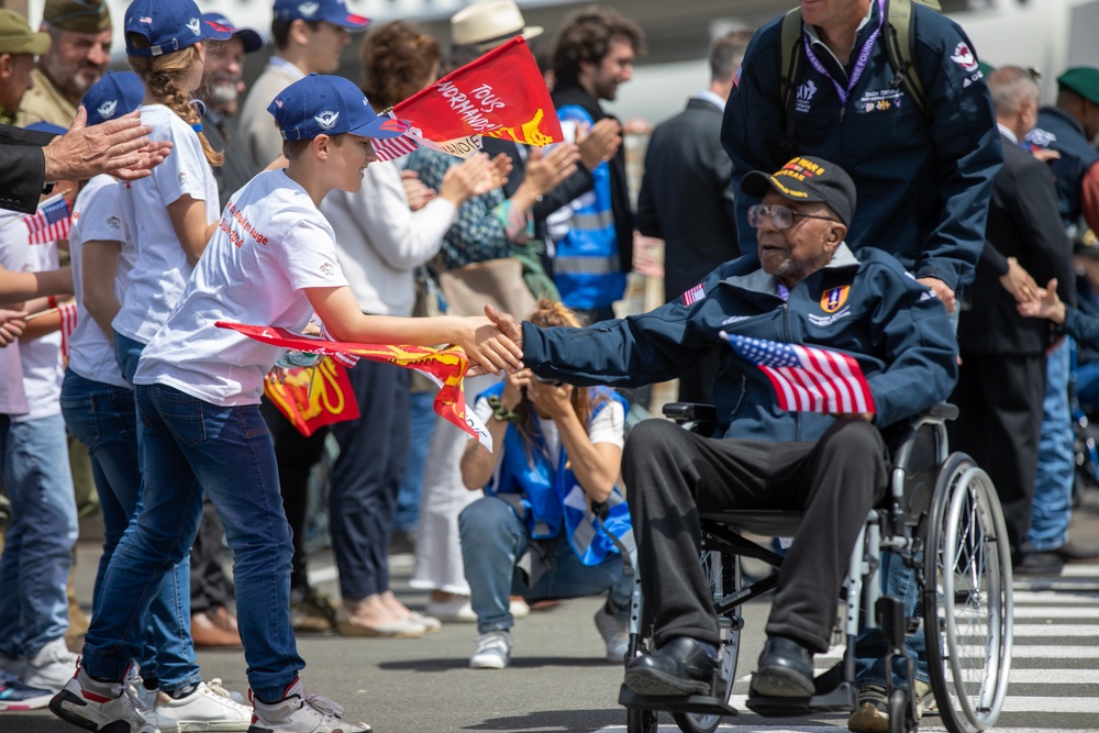 Arrival of WWII veterans in Normandy