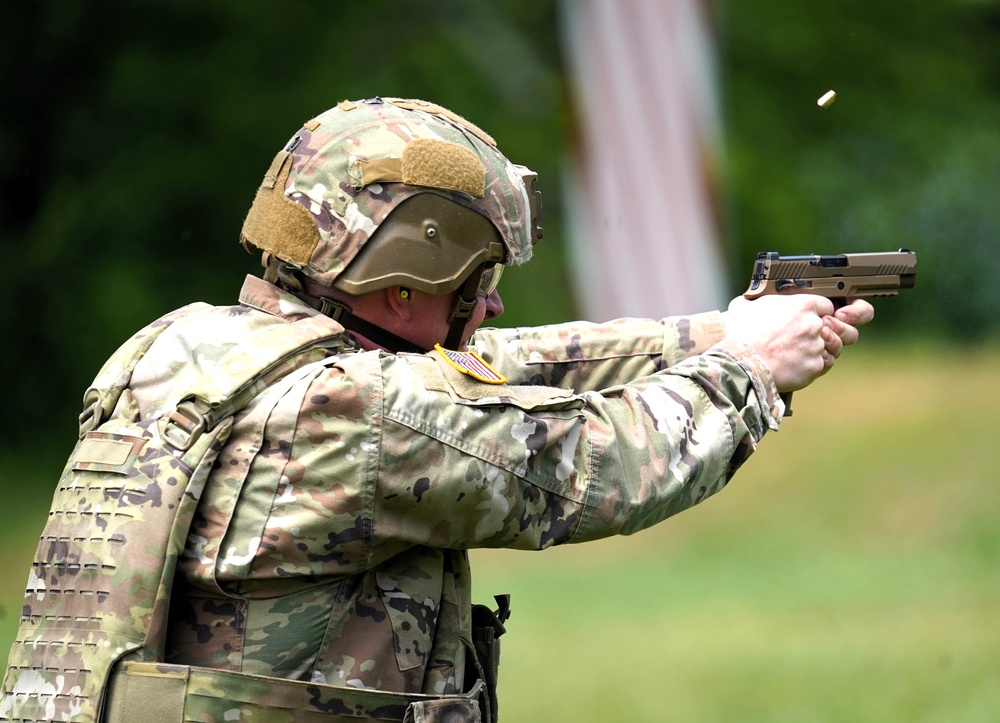 Army Contracting Command Conducts their Best Warrior Competition