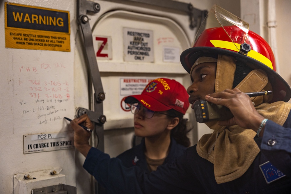 USS Higgins (DDG 76) Damage Control Training