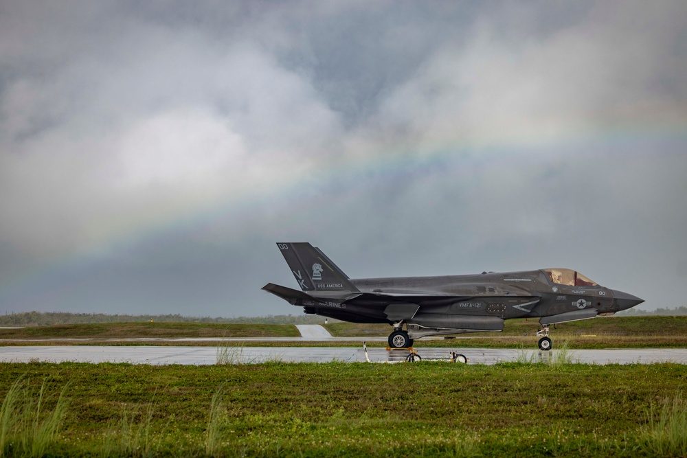 Locked and loaded; VMFA-121 conducts ordnance operations in Guam