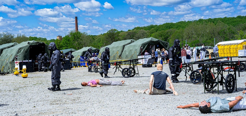 Fort Liberty Soldiers Train on CBRN Decontamination During Guardian Response 2024