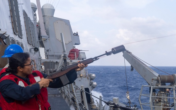 DDG 115 RAS WITH T-AO-194