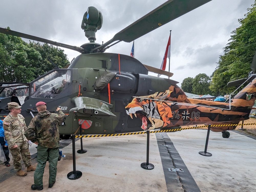 U.S. Army Garrison Wiesbaden hosts local national hiring booth at German state fair