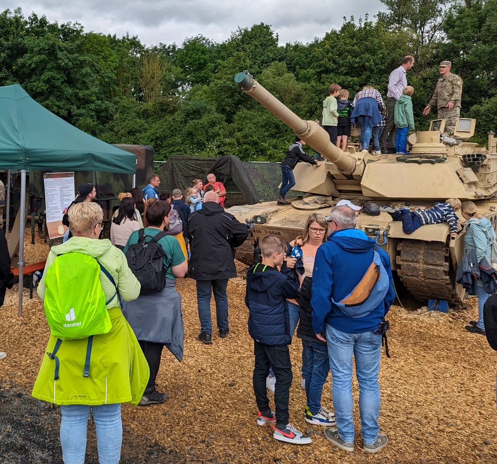 U.S. Army Garrison Wiesbaden hosts local national hiring booth at German state fair