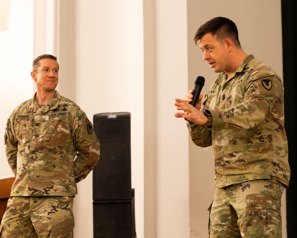 USAG Rheinland-Pfalz Hosts Interactive Town Hall for Baumholder Military Community