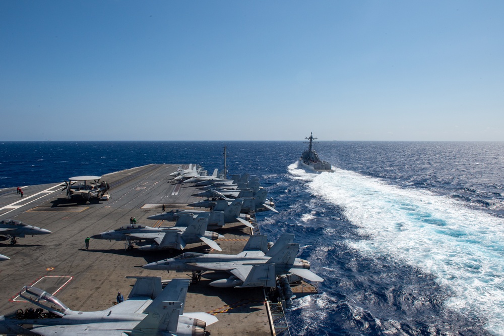 DVIDS - Images - USS Ronald Reagan (CVN 76) conducts fueling-at-sea ...