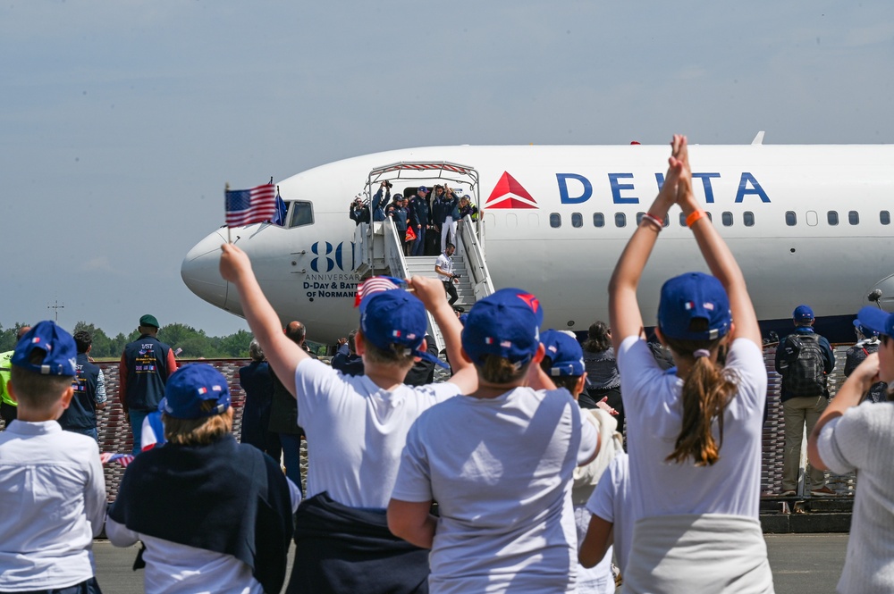 WWII veterans arrive in Normandy for D-Day 80 celebrations