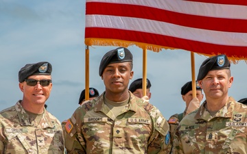 Signal Soldier promotes on Omaha Beach