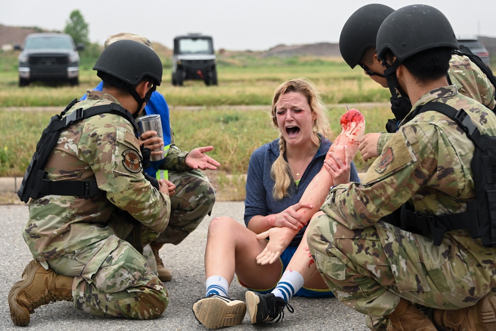 Caduceus Spear: Airmen and Soldiers come together to train with the 97th MDG