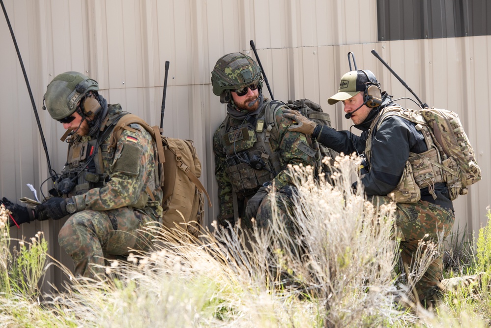 Idaho National Guardsmen, German JTACs reinforce relationships through training