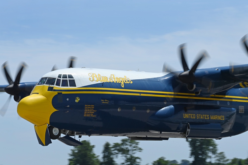 Blue Angels Perform in Terre Haute, Indiana at the Terre Haute Air Show