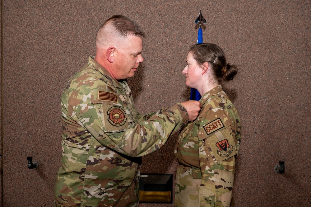 Nellis Airman receives Distinguished Flying Cross