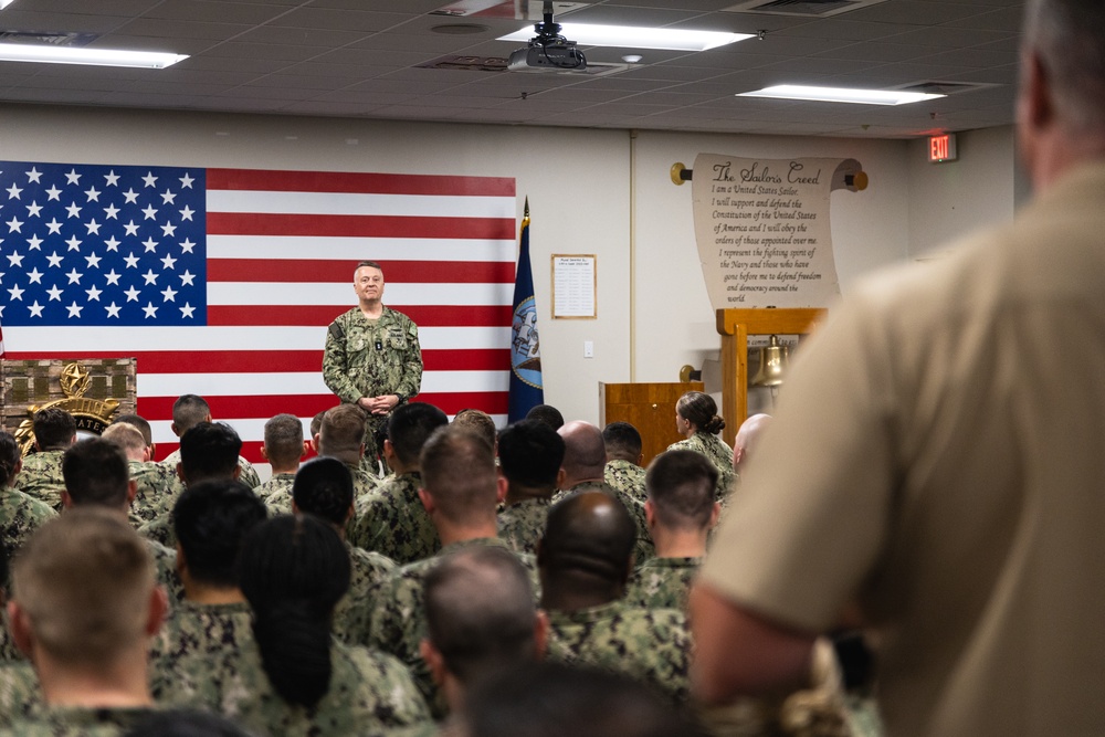 RADM Waters Visits NORU