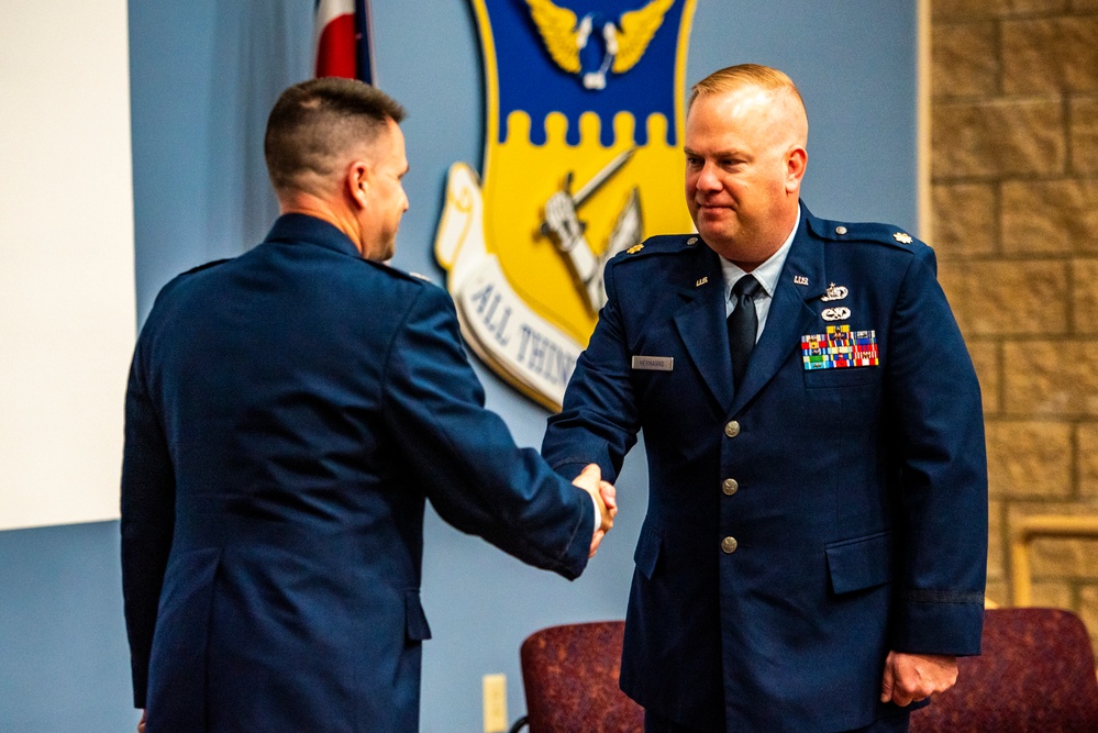 Hermanns promoted to Major