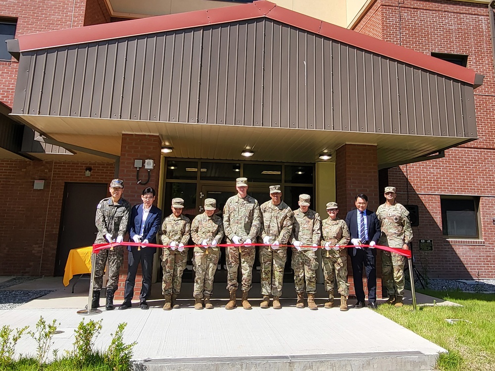 Brand-new home for Soldiers opens at U.S. Army Garrison Humphreys