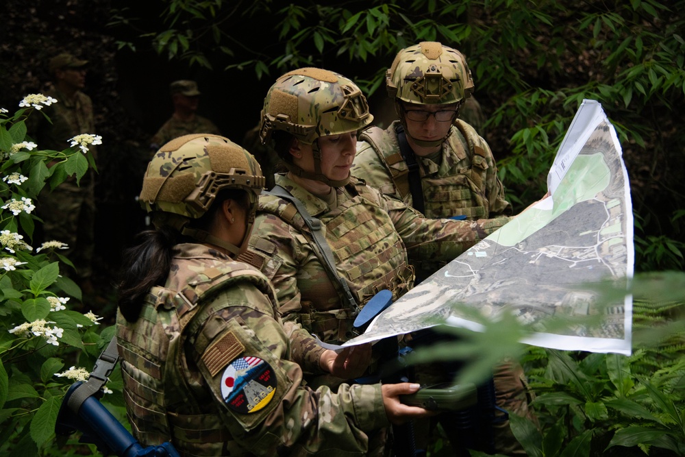 142nd CES conducts DFT in Japan