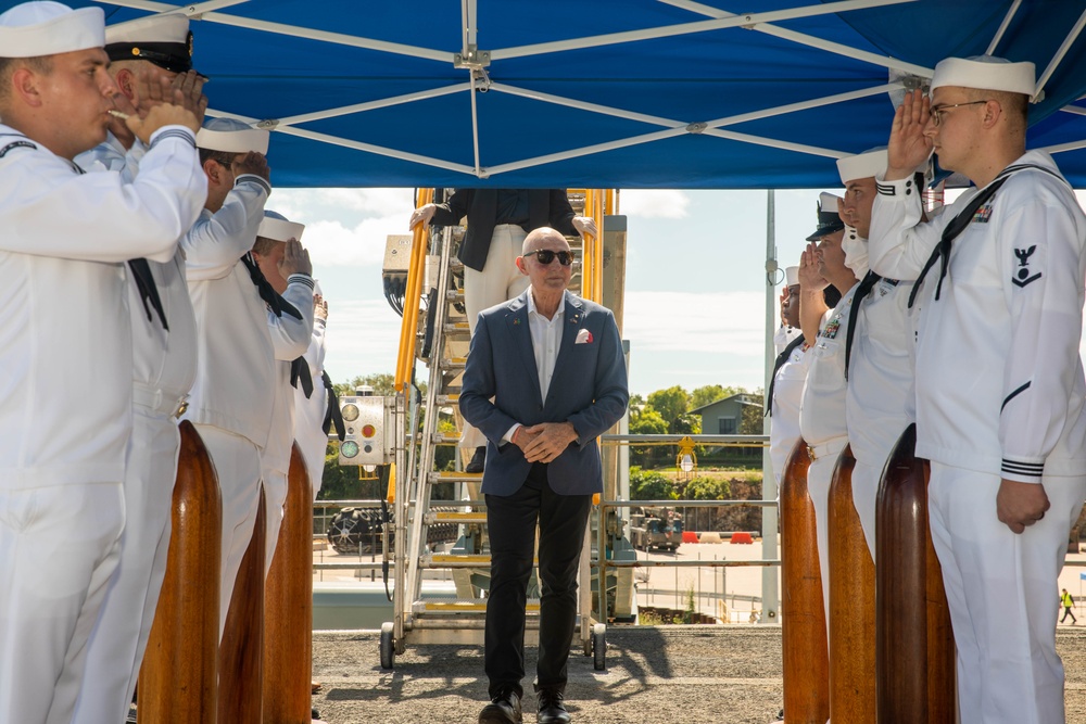 The Administrator of the Northern Territory Visits Emory S. Land