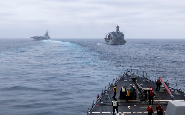 DDG 115 RAS WITH T-AO-194