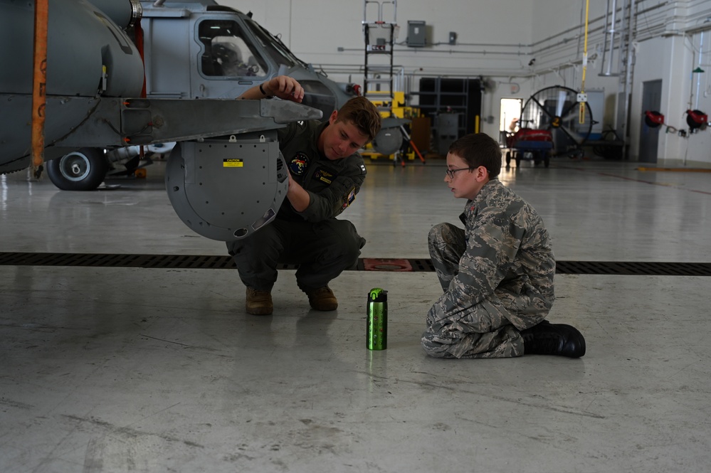 Andersen Air Force Base Cadet Squadron tours the Helicopter Sea Combat Squadron TWO-FIVE