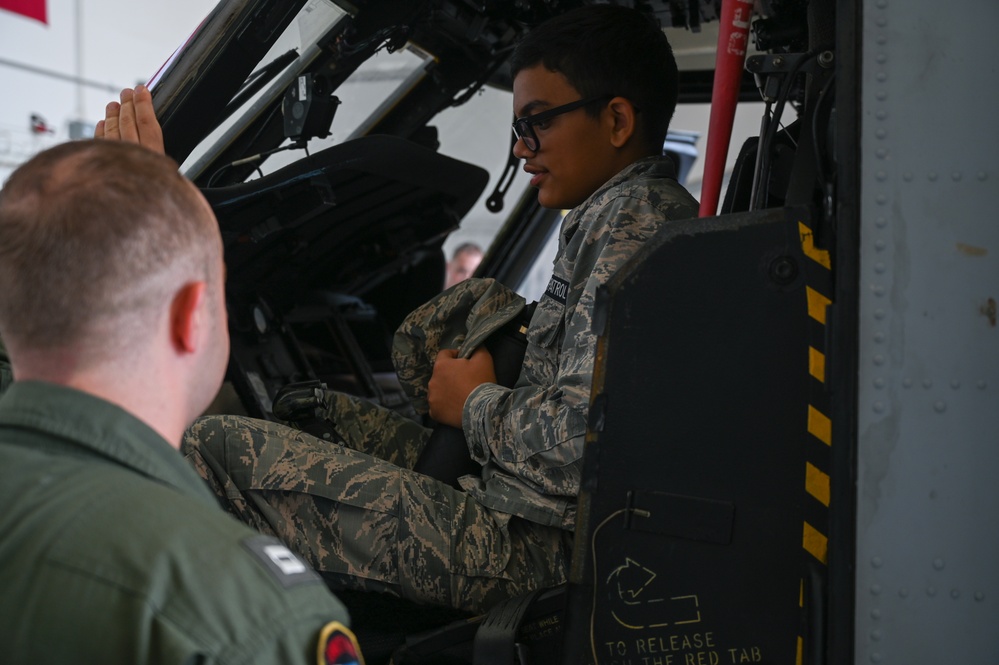 Andersen Air Force Base Cadet Squadron tours the Helicopter Sea Combat Squadron TWO-FIVE