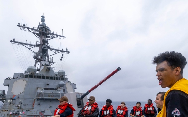 DDG 115 RAS WITH T-AO-194