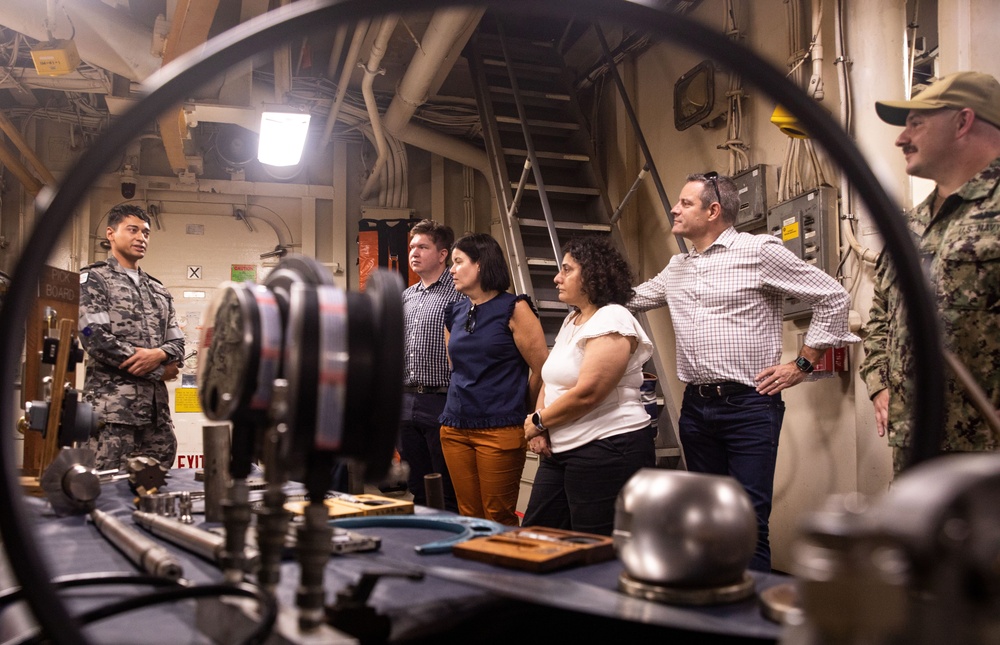 Emory S. Land host tours in Darwin