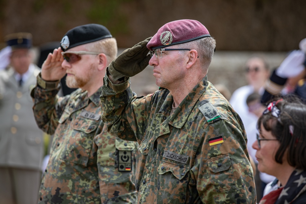 80TH ANNIVERSARY OF D-DAY GENERAL 82ND AIRBORNE CEREMONY