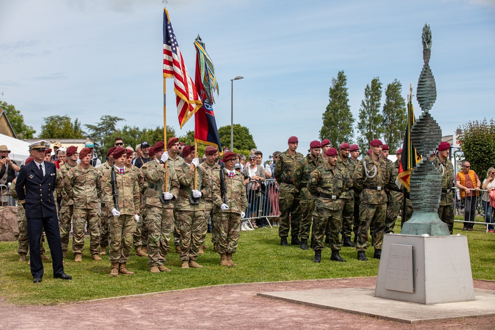 80TH ANNIVERSARY OF D-DAY GENERAL 82ND AIRBORNE CEREMONY