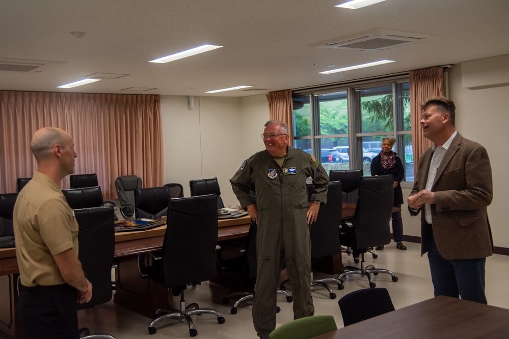 USFJ, 5th Air Force commander visits Misawa Air Base