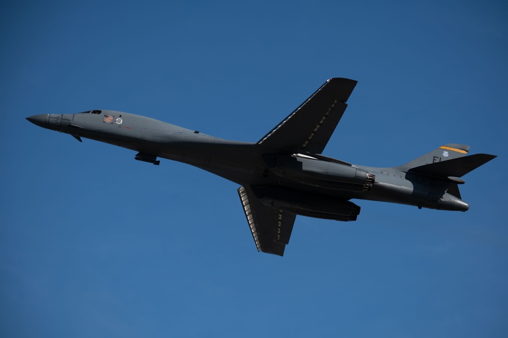 DVIDS - Images - 37th Expeditionary Bomb Squadron B-1B Lancer Arrives ...