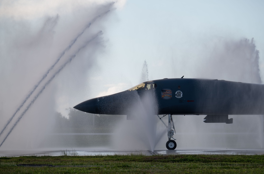 DVIDS - Images - 37th Expeditionary Bomb Squadron B-1B Lancer Arrives ...