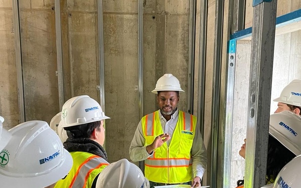 ROICC Northern Italy Hosts Vicenza Middle School Students