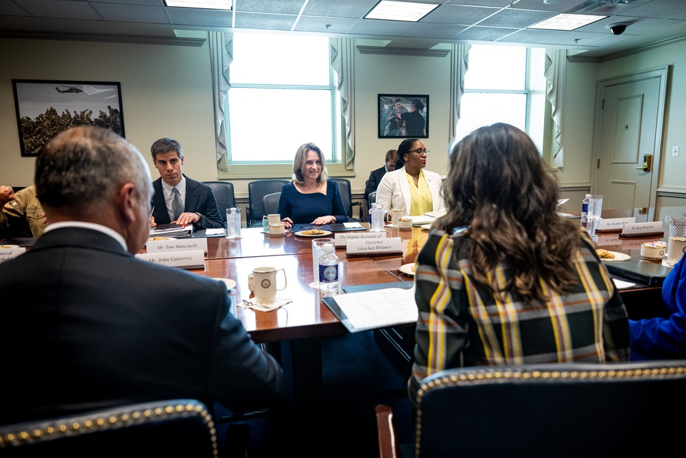 Deputy Secretary Hicks meets with Michigan Gov. Whitmer