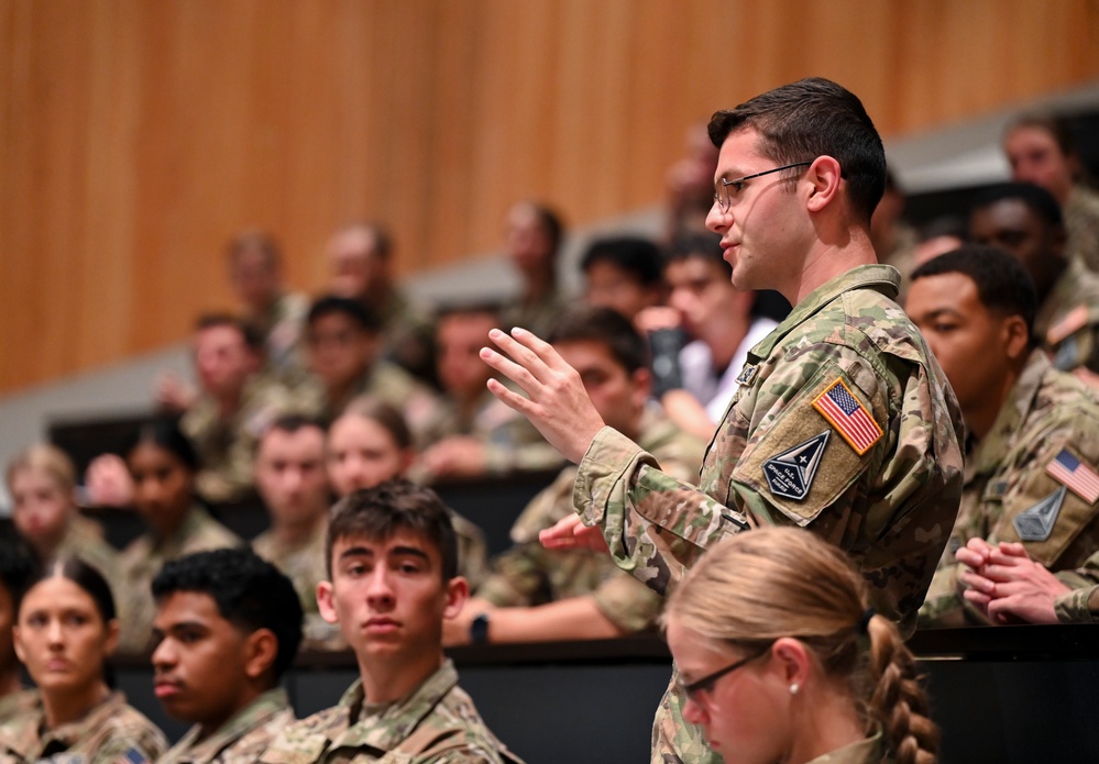 STARCOM commander kicks off Academy's annual Azimuth program