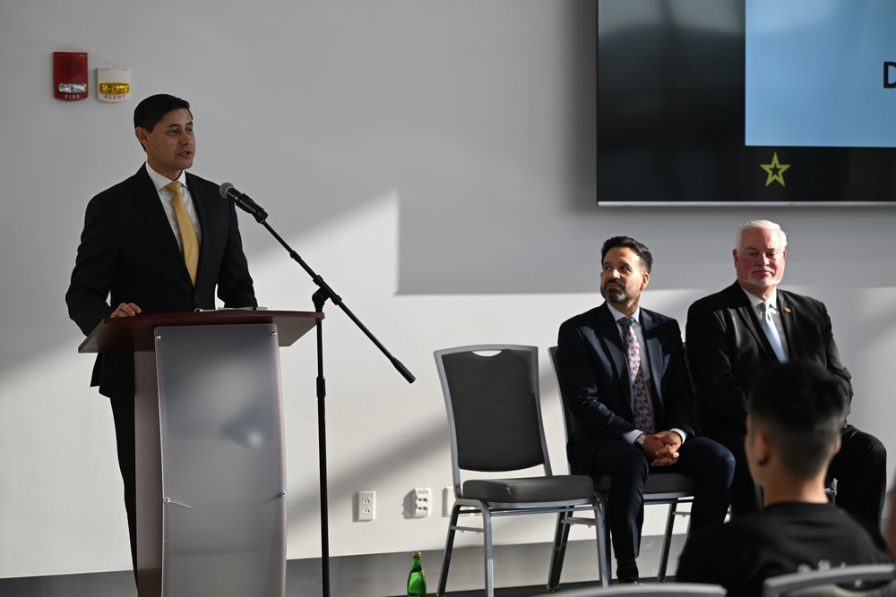 DUSA's Army Salute Event at Cerritos College
