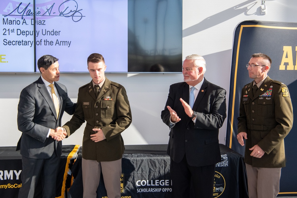 DUSA's Army Salute Event at Cerritos College