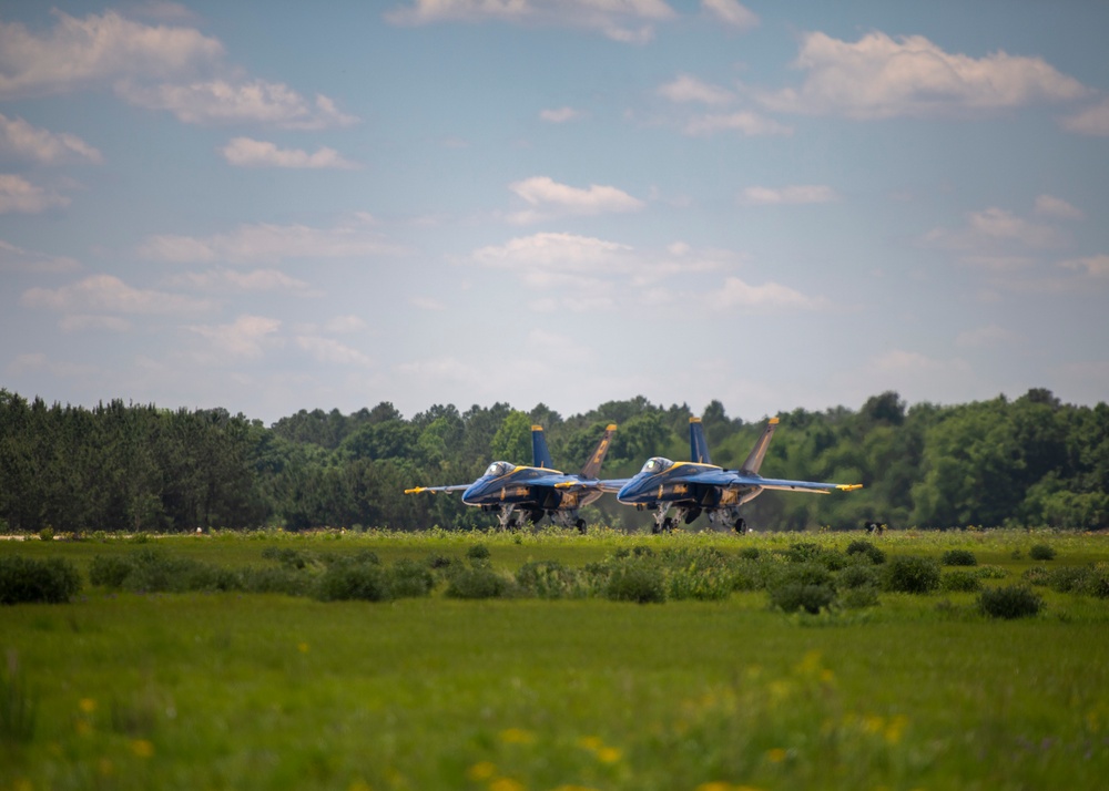 Blue Angels Perform at Vidalia, GA.