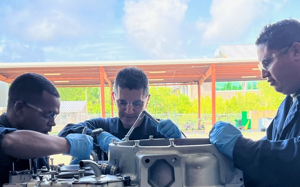 NAVSCIATTS Diesel and Outboard Motor Training