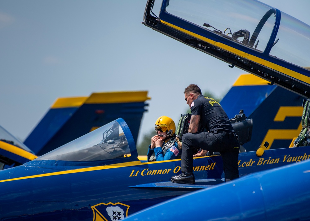 Blue Angels Perform at Vidalia, GA.