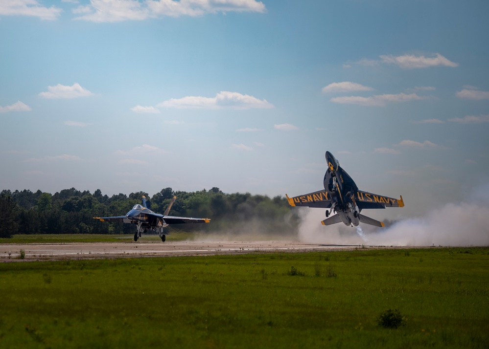 Blue Angels Perform at Vidalia, GA.